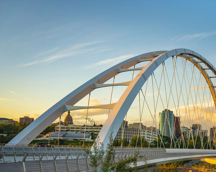 bridge over edmonton alberta skyline